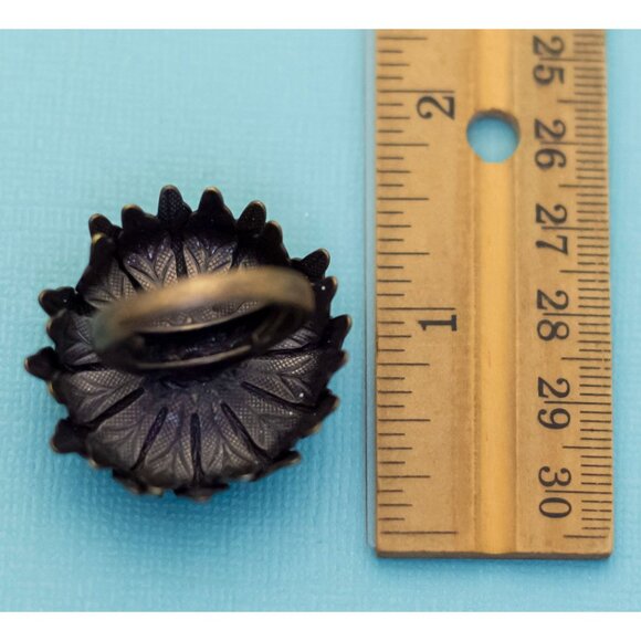 Vintage Abstract Gothic Floral Ring Size 8 - E8 - Picture 3 of 3